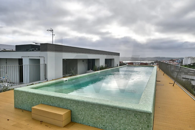 Apartamento T3 para Arrendamento em Algés, Linda-A-Velha e Cruz Quebrada-Dafundo Foto 35