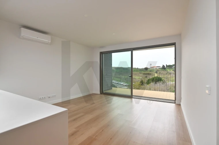 Apartamento T3 para Arrendamento em Algés, Linda-A-Velha e Cruz Quebrada-Dafundo Foto 5