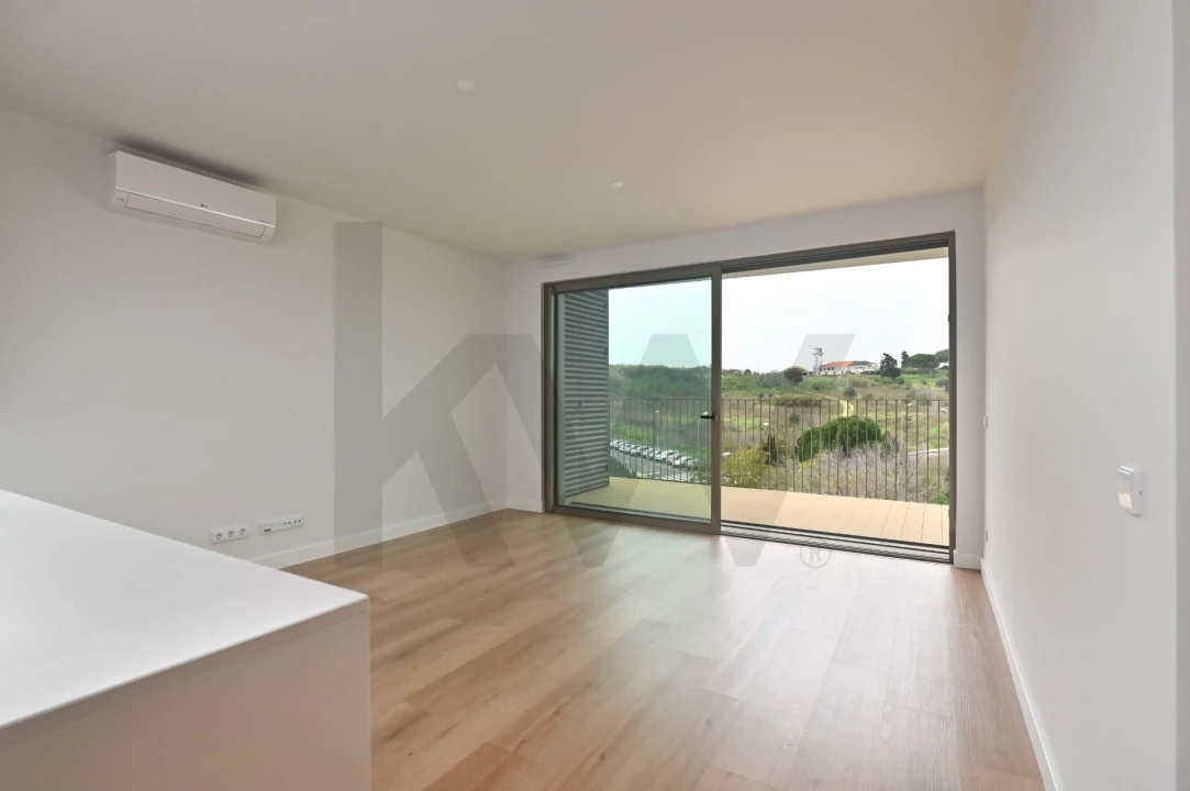 Apartamento T3 para Arrendamento em Algés, Linda-A-Velha e Cruz Quebrada-Dafundo Foto 5