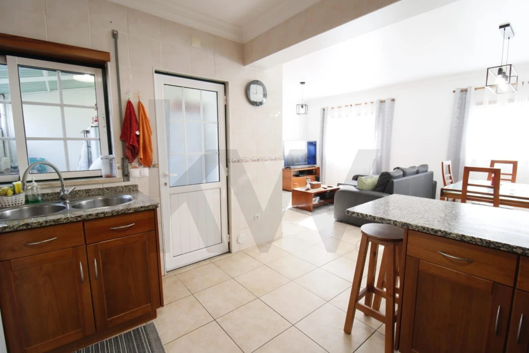 Moradia T3 para Venda em Maiorga Foto 15