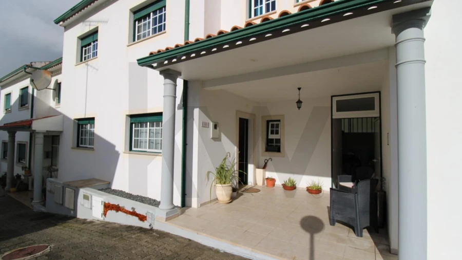 Moradia T3 para Venda em Maiorga