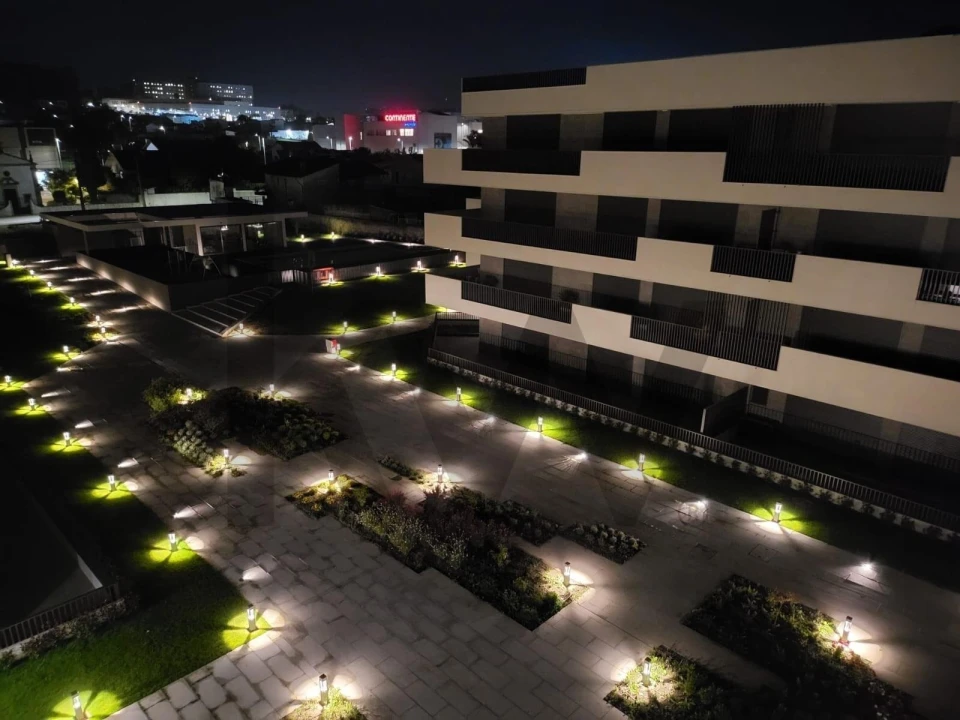 Apartamento T2 para Venda em Santa Maria da Feira, Travanca, Sanfins e Espargo Foto 11