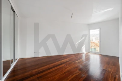Apartamento T3 para Venda em Funchal (São Pedro)