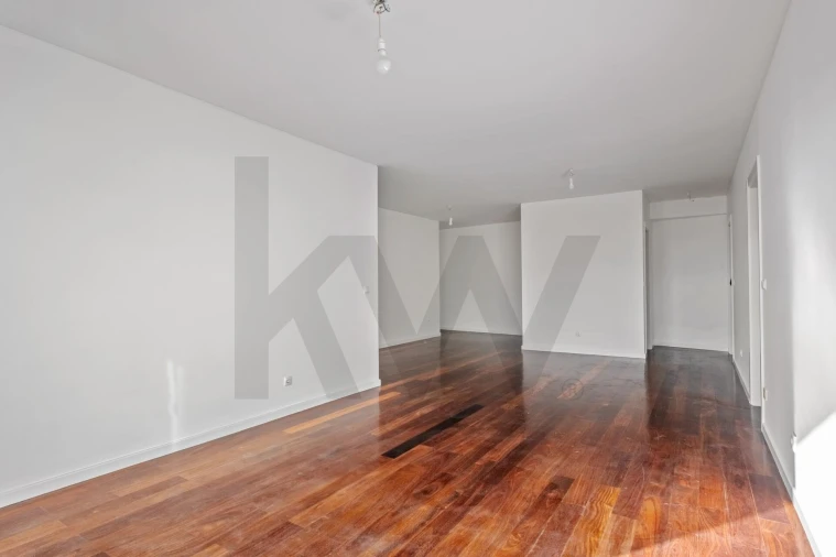 Apartamento T3 para Venda em Funchal (São Pedro) Foto 11