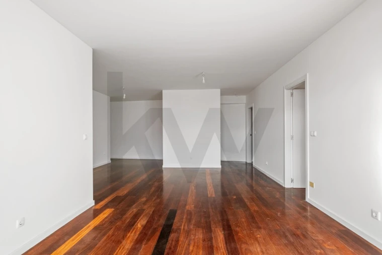 Apartamento T3 para Venda em Funchal (São Pedro) Foto 6