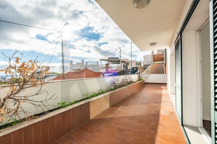 Apartamento T3 para Venda em Funchal (São Pedro) Foto 31