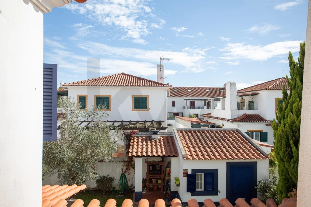 Moradia T4 para Venda em Santo Estêvão Foto 32