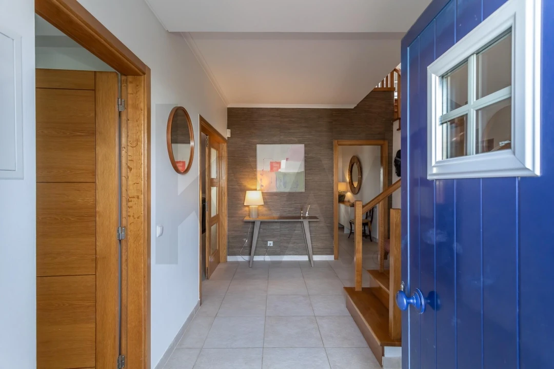 Moradia T4 para Venda em Santo Estêvão Foto 1