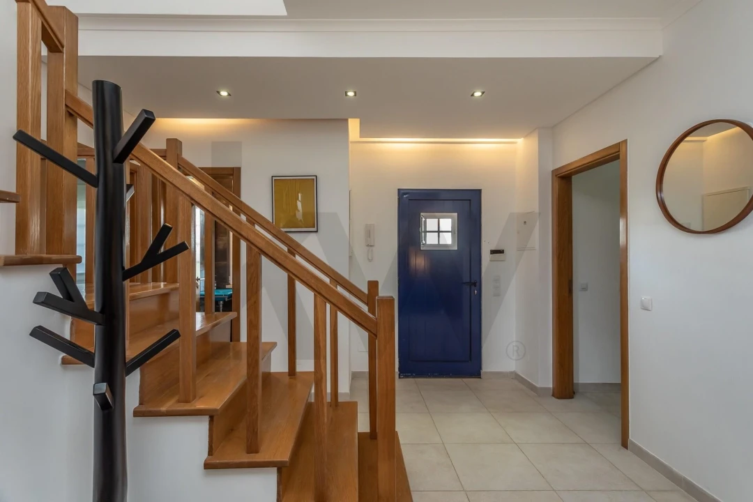 Moradia T4 para Venda em Santo Estêvão Foto 5