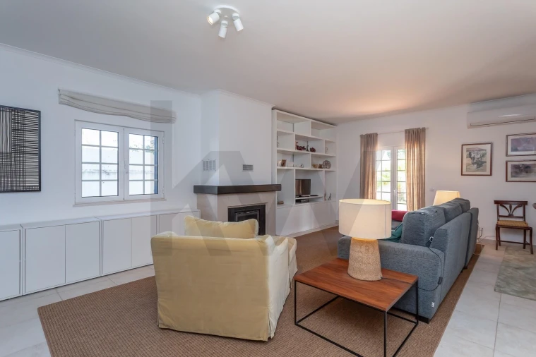 Moradia T4 para Venda em Santo Estêvão Foto 33