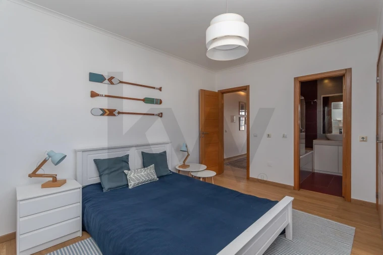 Moradia T4 para Venda em Santo Estêvão Foto 14