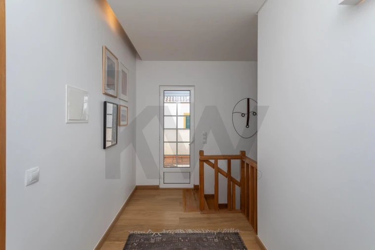 Moradia T4 para Venda em Santo Estêvão Foto 17