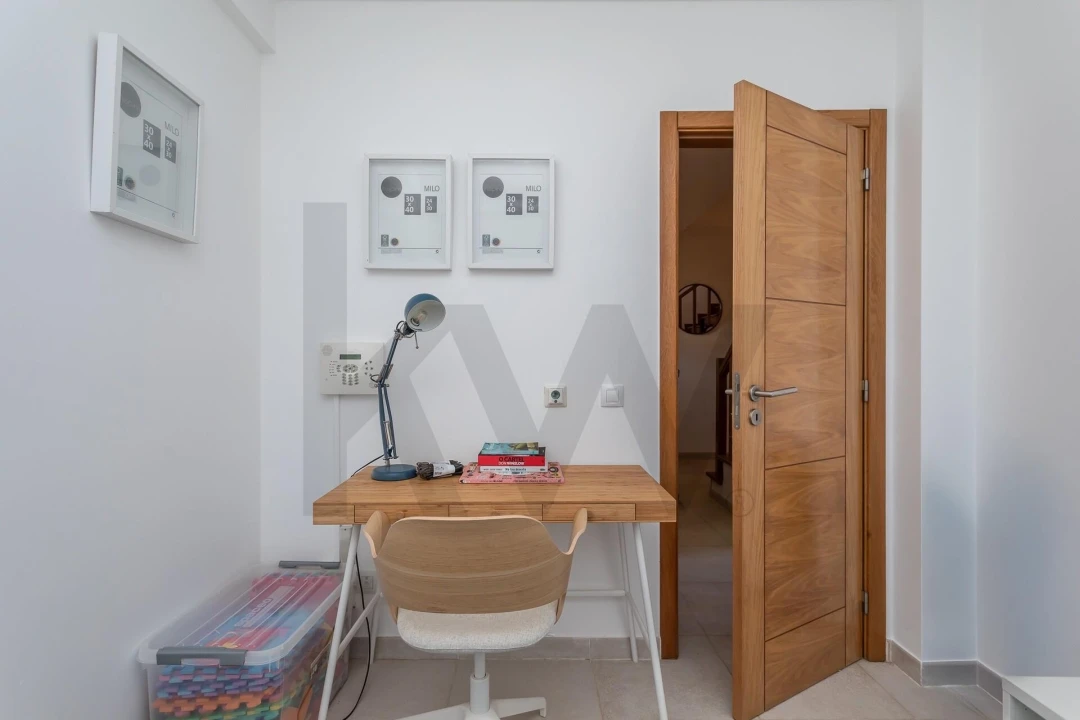 Moradia T4 para Venda em Santo Estêvão Foto 8