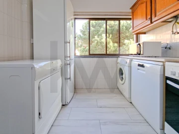 Apartamento T2 para Arrendamento em Cascais e Estoril