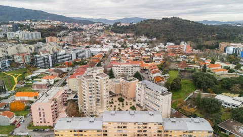 Apartamento T3 para Venda em São Vitor (Braga)
