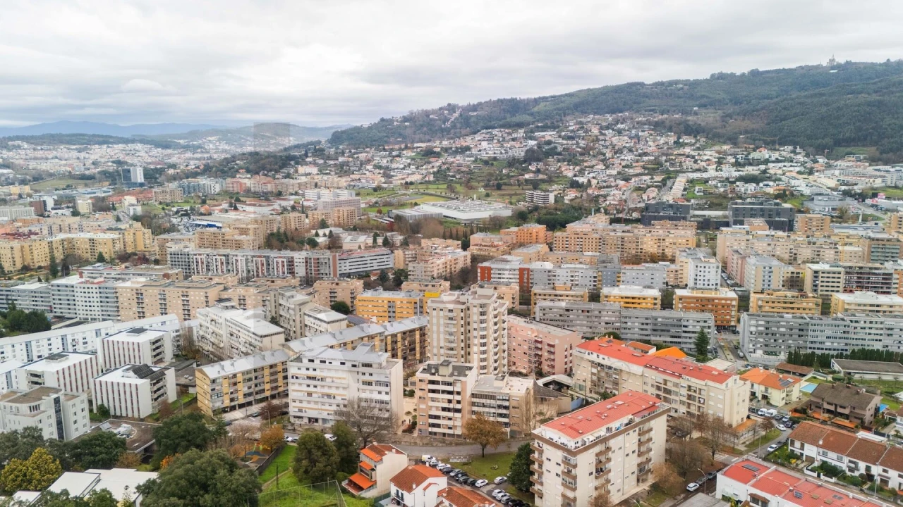 Apartamento T3 para Venda em São Vitor (Braga) Foto 29