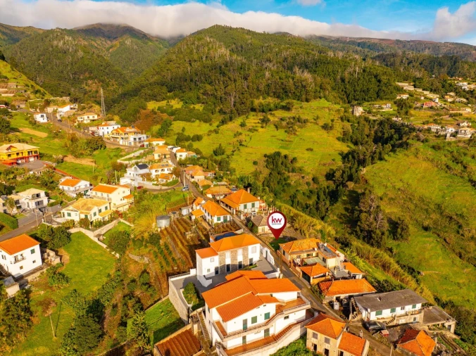 Terreno para Venda em Estreito da Calheta Foto 14