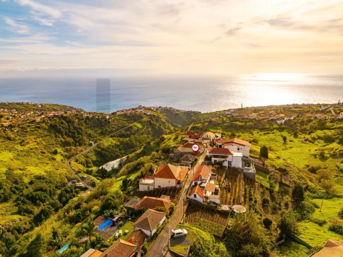 Terreno para Venda em Estreito da Calheta Foto 16