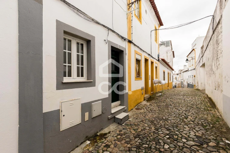 Moradia T2 para Venda em Évora (São Mamede, Sé, São Pedro e Santo Antão) Foto 17