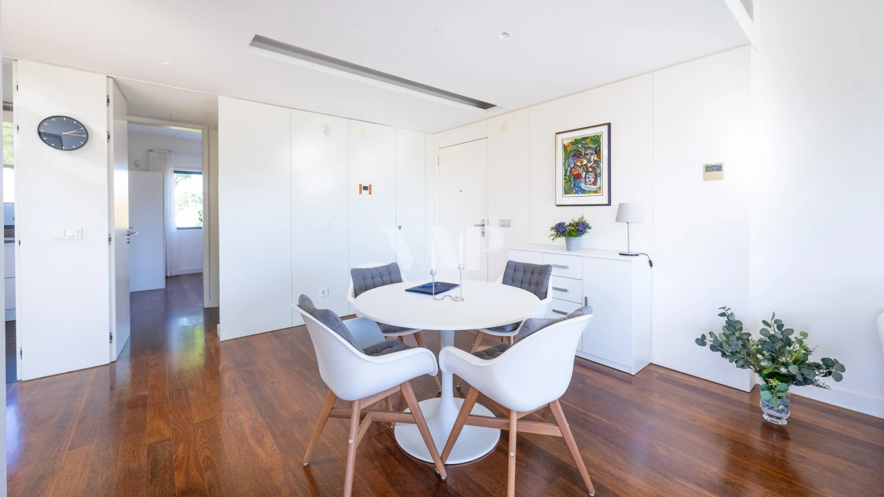 Apartamento T3 para Venda em Quarteira Foto 12