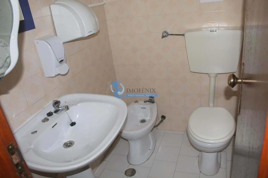 Negócio para Venda em Albufeira e Olhos de Água Foto 8