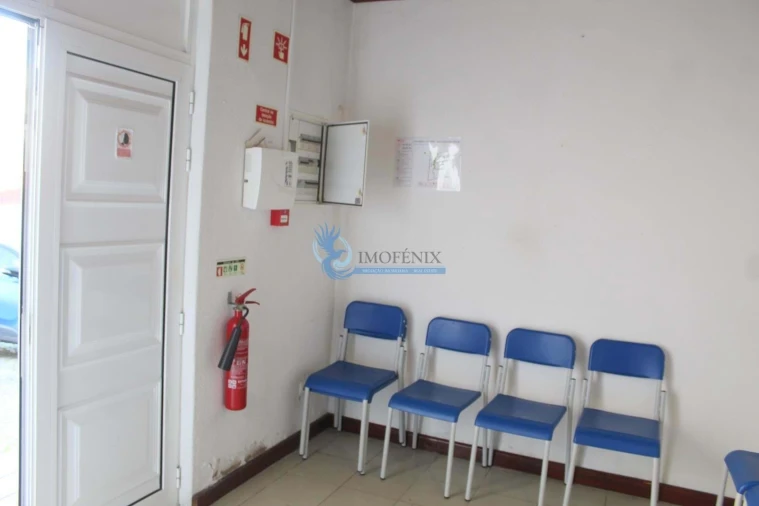 Negócio para Venda em Albufeira e Olhos de Água Foto 14