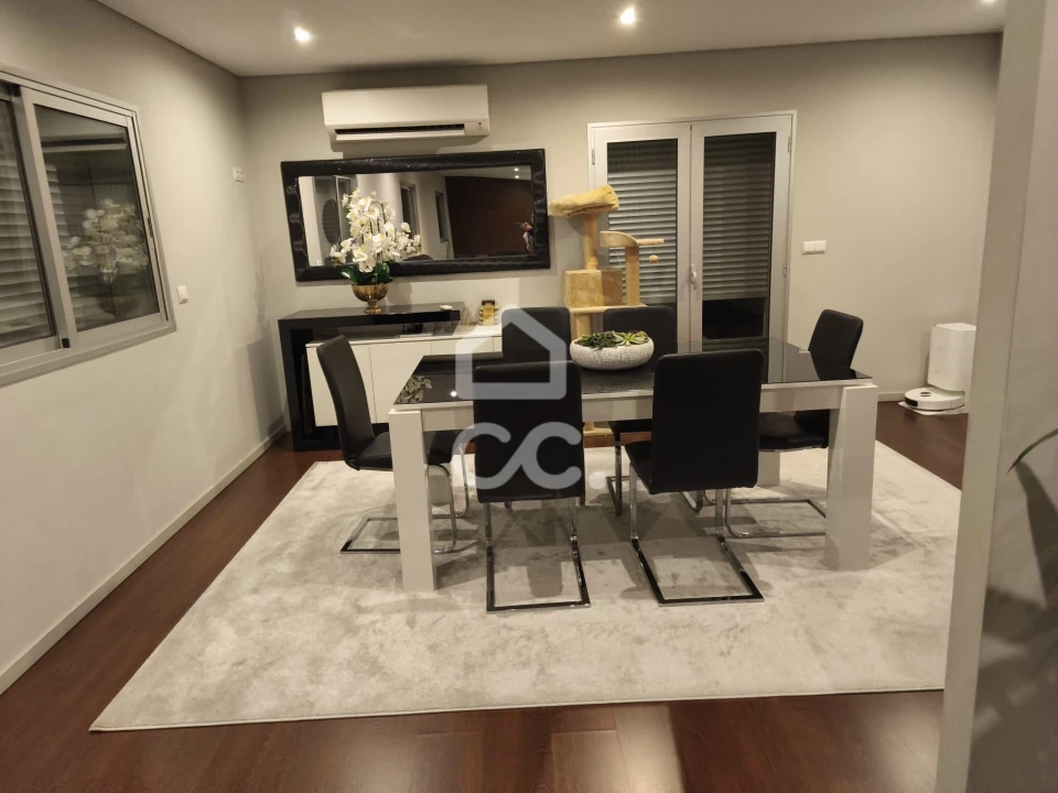 Terreno para Venda em Oliveira, São Paio e São Sebastião Foto 2