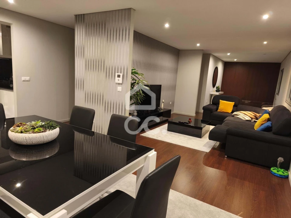 Terreno para Venda em Oliveira, São Paio e São Sebastião Foto 5