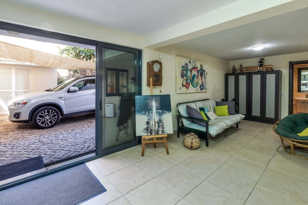 Prédio para Venda em Quarteira Foto 30