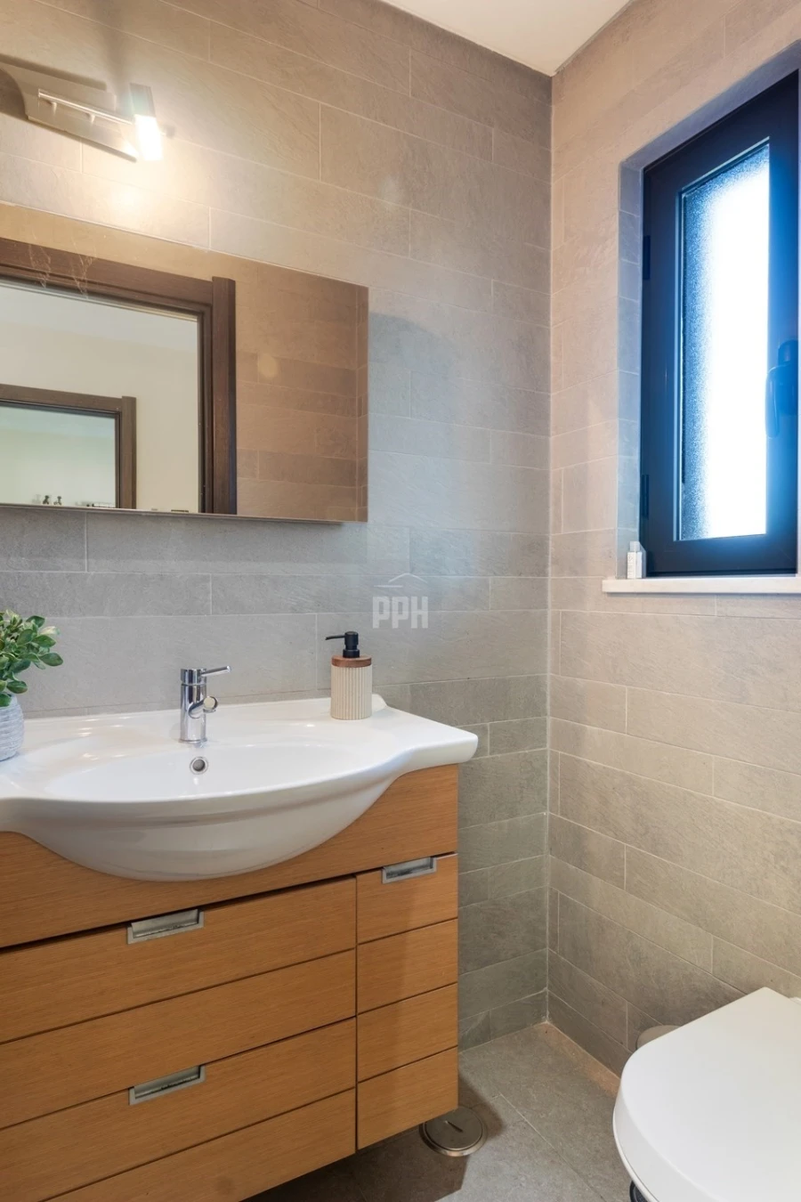 Prédio para Venda em Quarteira Foto 16