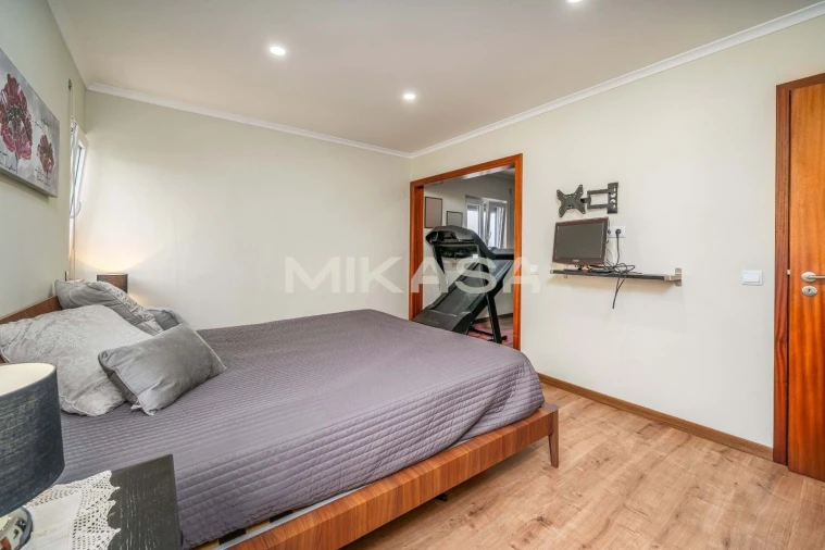 Moradia T2 para Venda em Luz Foto 16