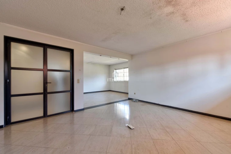 Moradia T8 para Venda em Arcozelo Foto 41