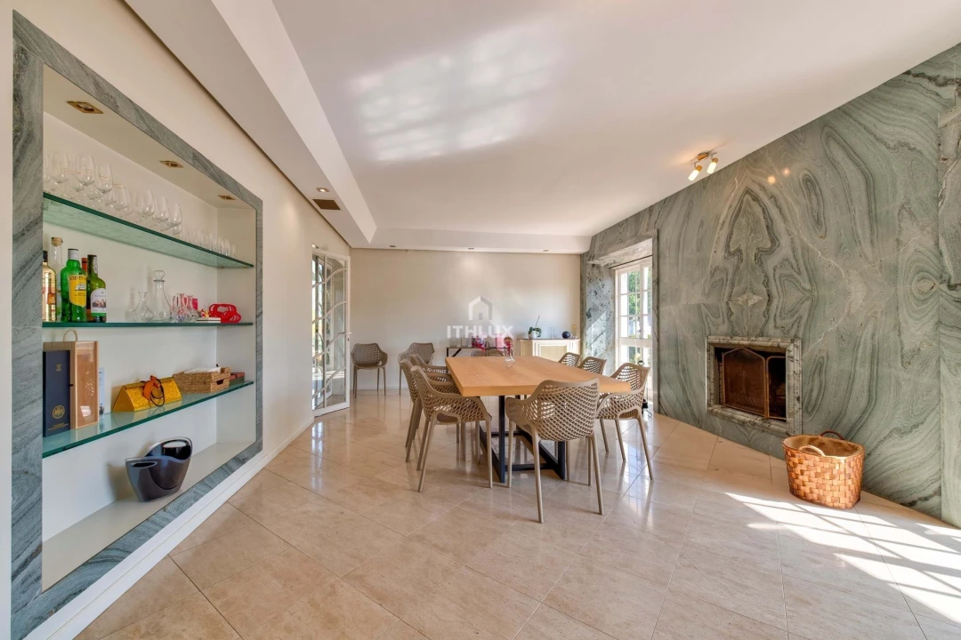 Moradia T8 para Venda em Arcozelo Foto 15