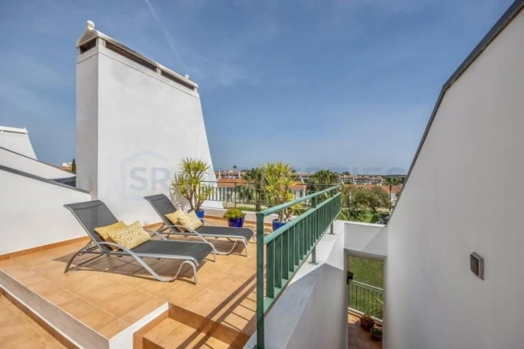 Apartamento T2 para Venda em Quarteira Foto 23