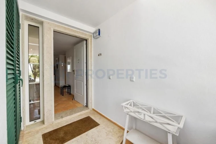 Apartamento T2 para Venda em Quarteira Foto 12