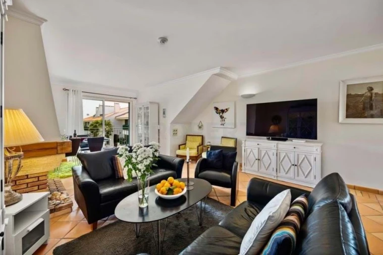 Apartamento T2 para Venda em Quarteira Foto 1