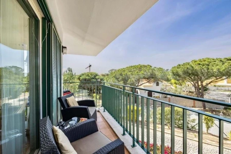 Apartamento T2 para Venda em Quarteira Foto 10