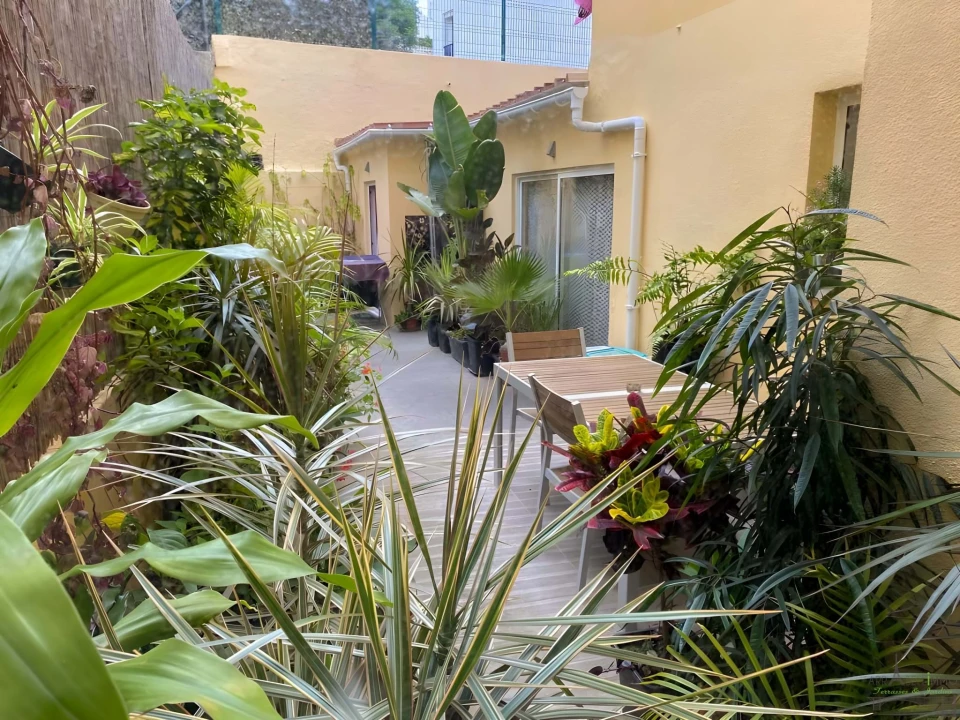 Apartamento T3 para Venda em São Vicente Foto 1