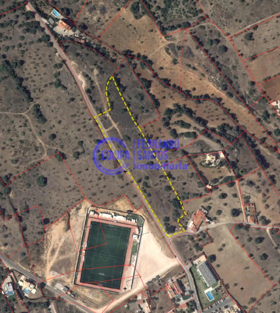 Terreno para Venda em Armação de Pera Foto 1