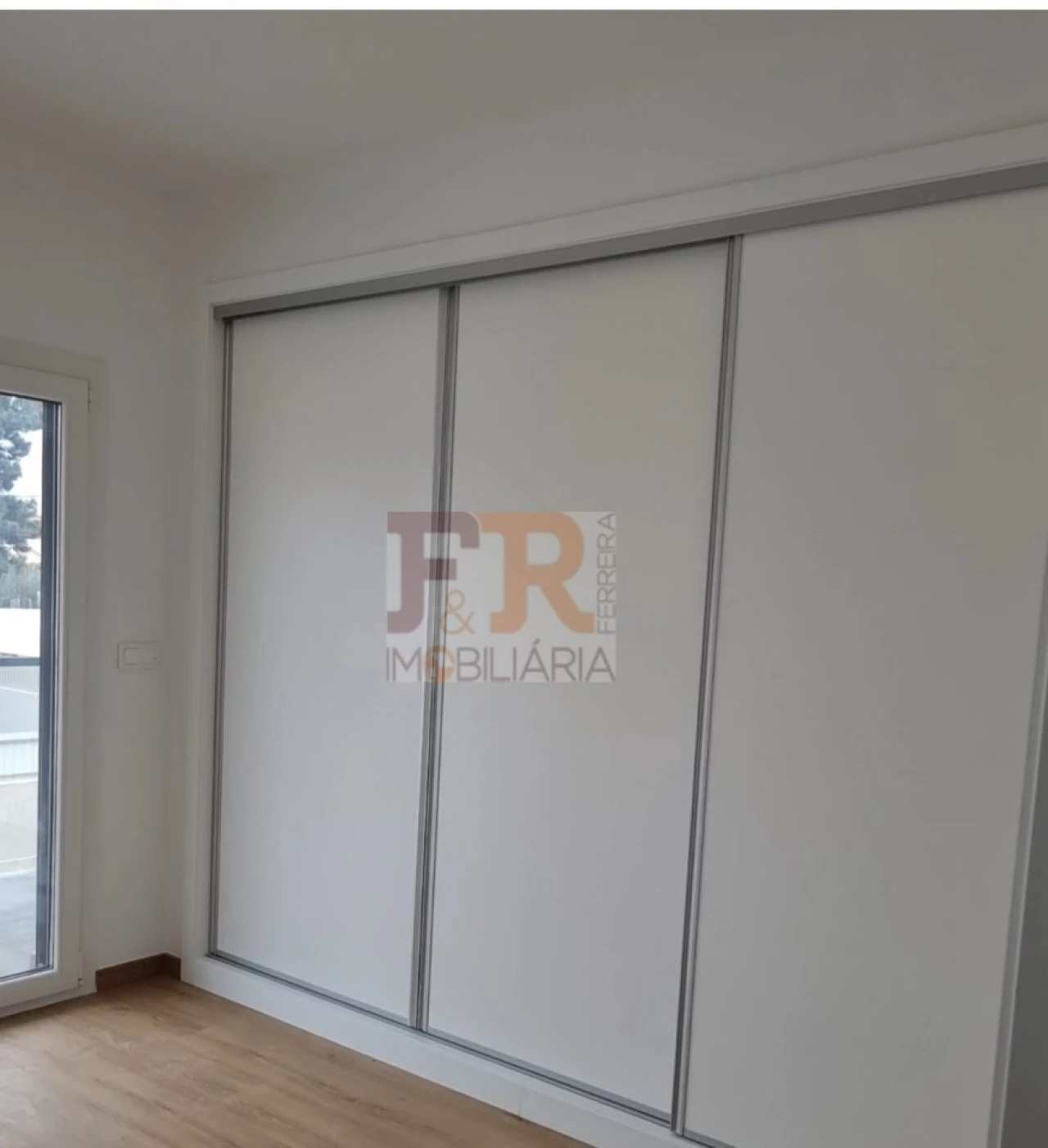 Moradia T3 para Venda em Fernao Ferro Foto 30