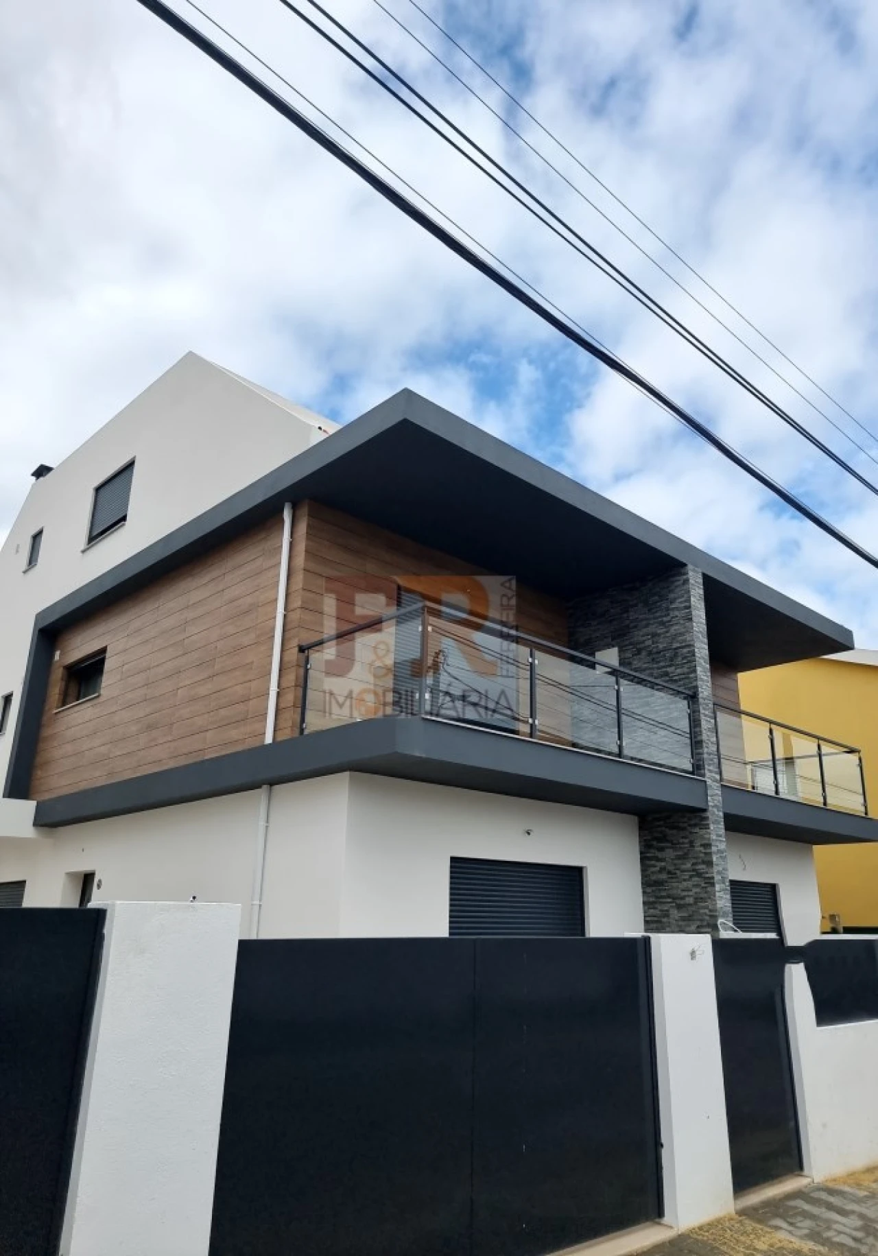 Moradia T3 para Venda em Fernao Ferro Foto 33