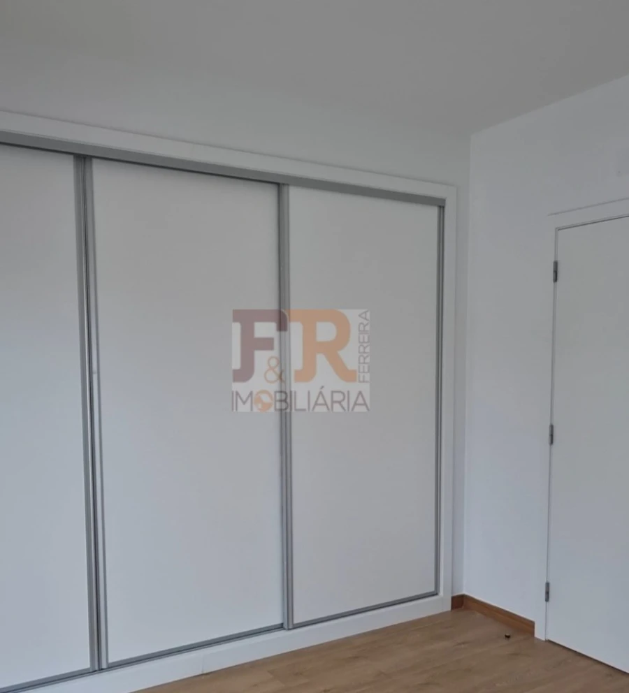 Moradia T3 para Venda em Fernao Ferro Foto 26