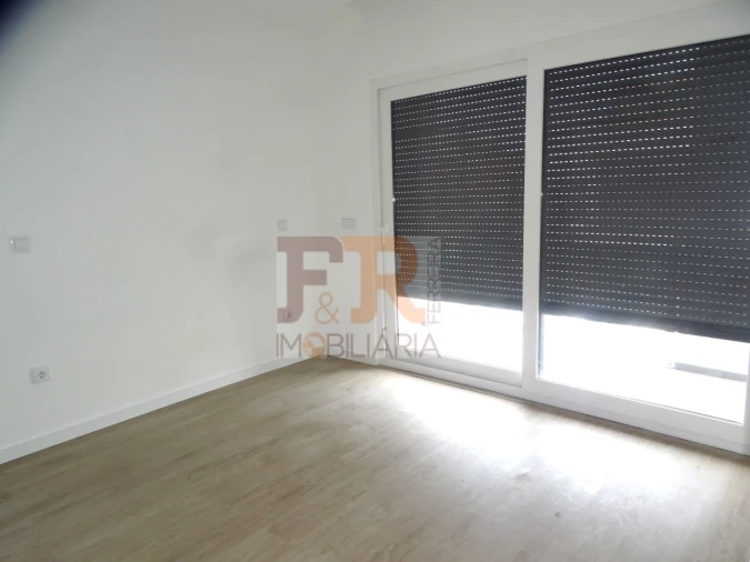 Moradia T3 para Venda em Fernao Ferro Foto 18