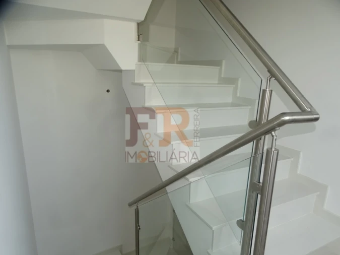 Moradia T3 para Venda em Fernao Ferro Foto 21