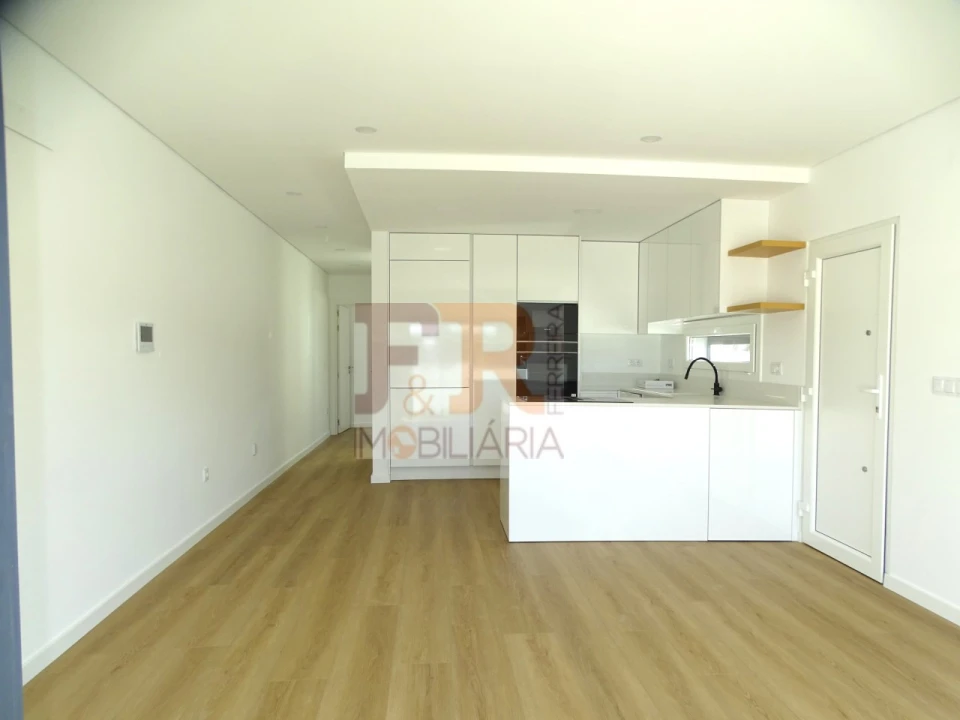 Moradia T3 para Venda em Fernao Ferro Foto 7