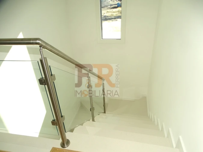 Moradia T3 para Venda em Fernao Ferro Foto 23