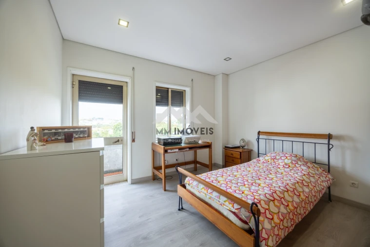 Moradia T3 para Venda em Gondomar (São Cosme), Valbom e Jovim Foto 9