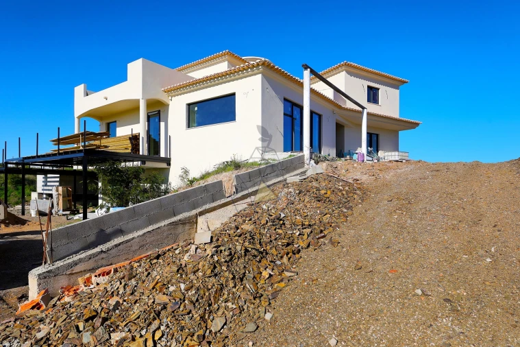 Moradia T5 para Venda em Vila Nova de Cacela Foto 5