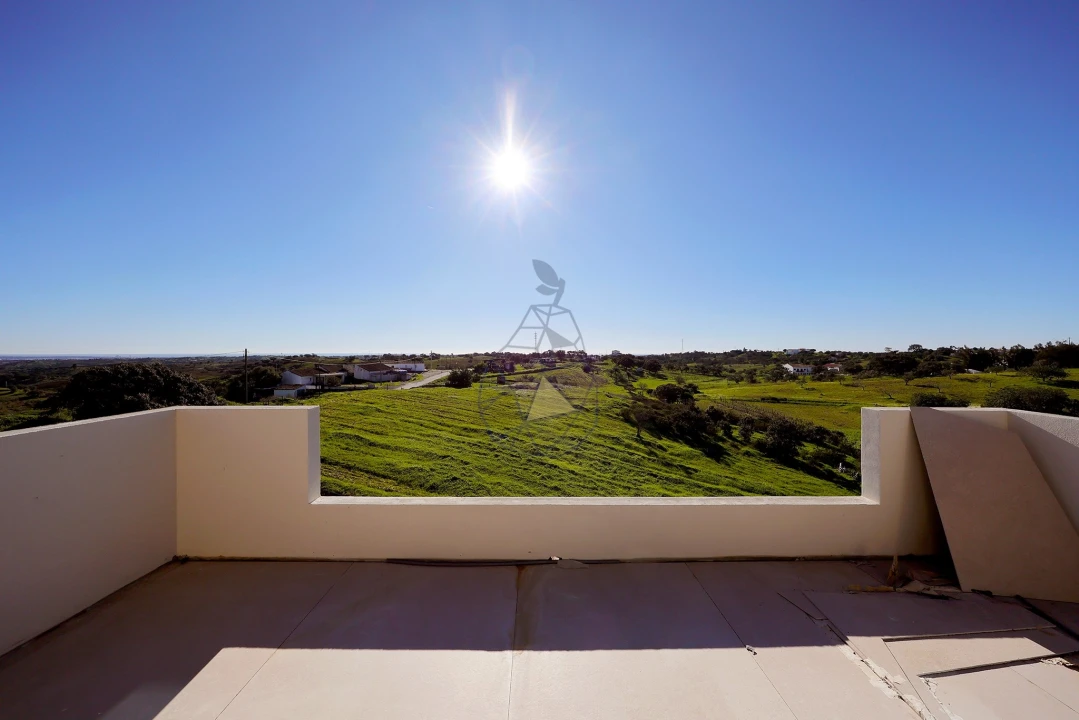 Moradia T5 para Venda em Vila Nova de Cacela Foto 8