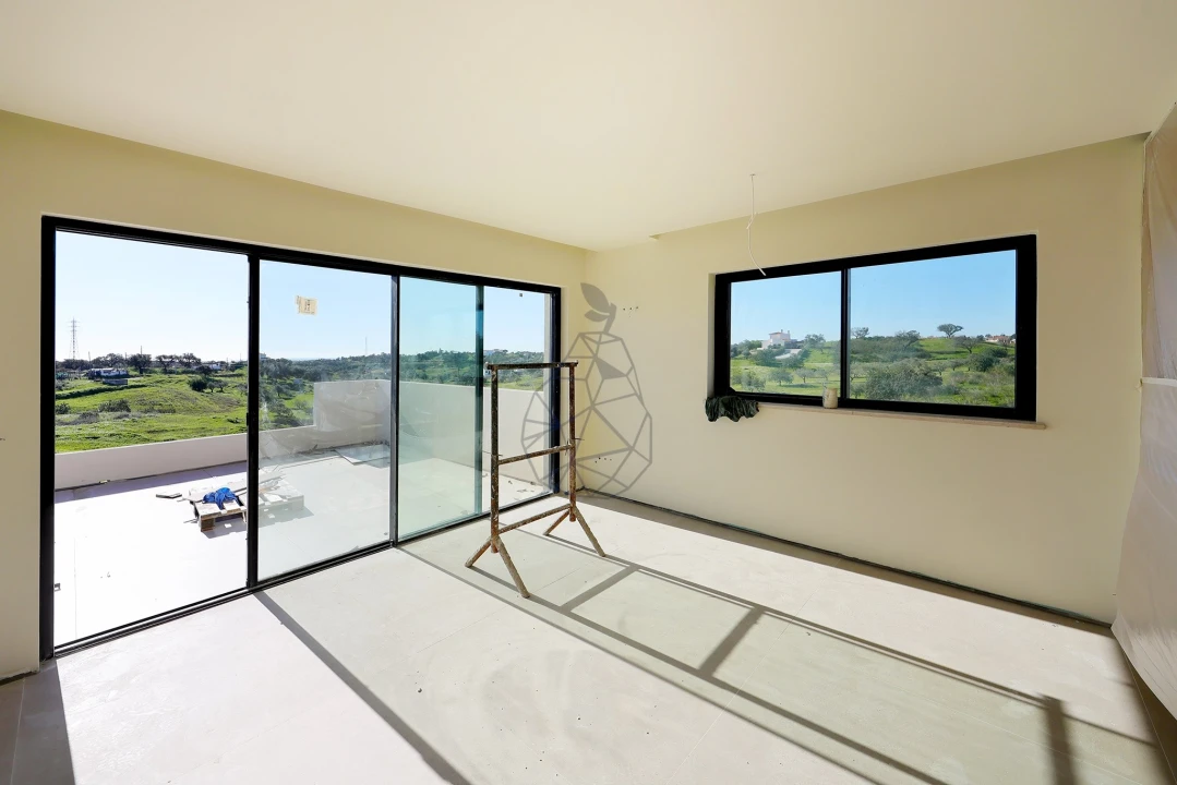 Moradia T5 para Venda em Vila Nova de Cacela Foto 3